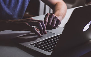 两年四大皆空？皇马教练当场发飙：失败，真让我替你们感到悲哀